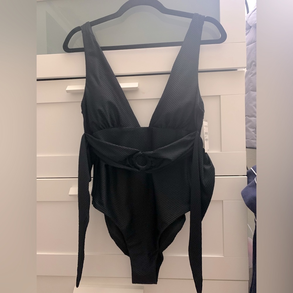 Brand- new one piece swimwear in Medium